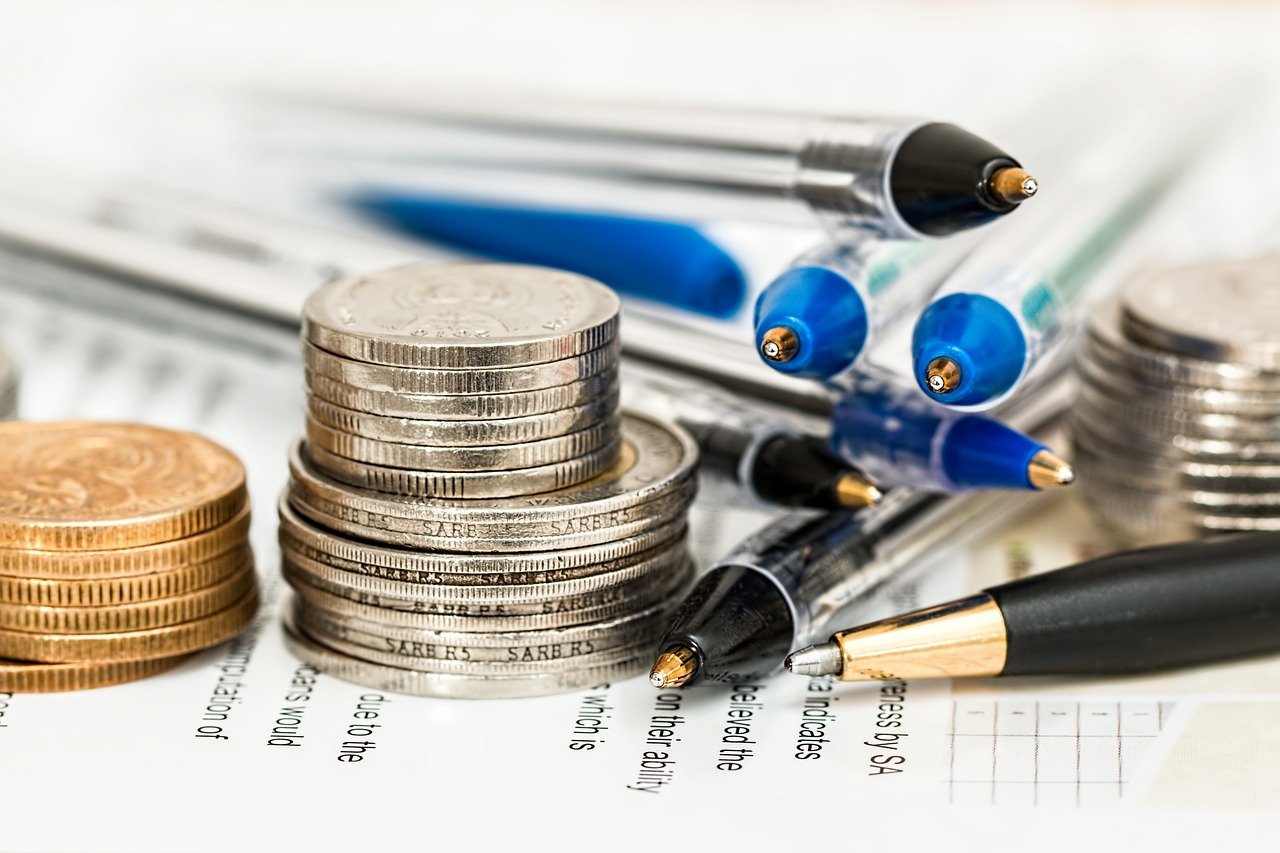 How LessInvest.com Helps You Invest More with Less Money